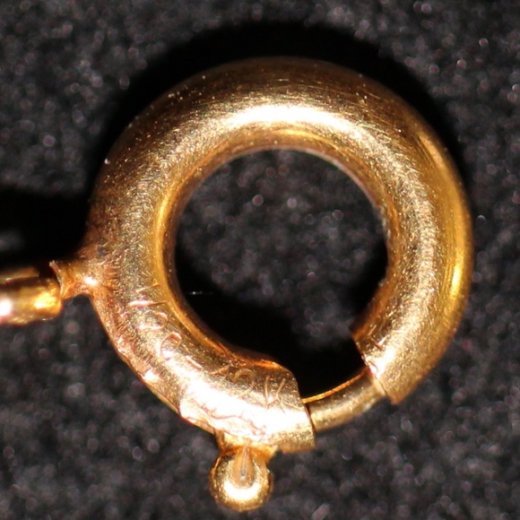 Vintage 12K Gold Filled Bracelet Chain AVON Charms - Picture 7 of 8